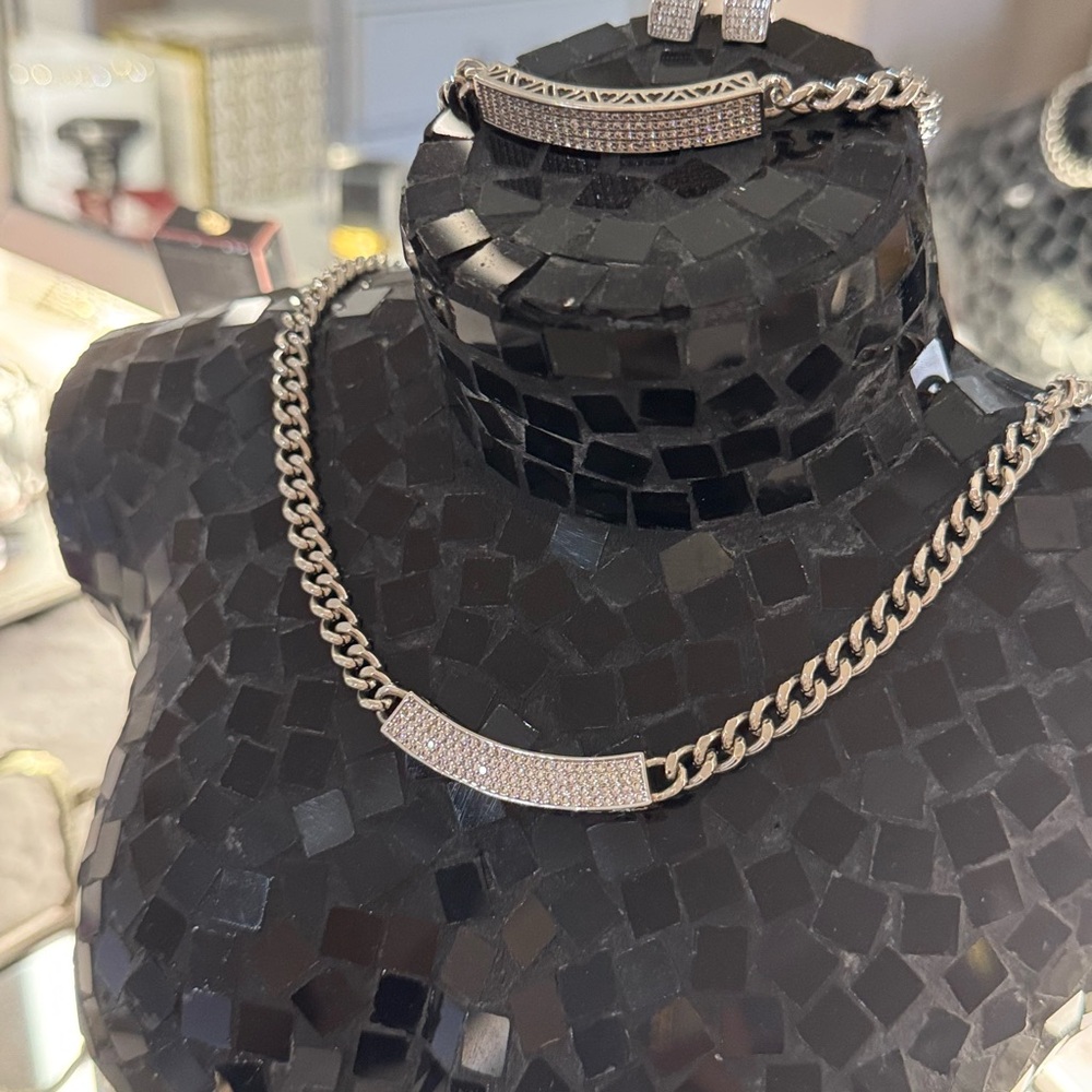 Elegant Silver Necklace, earrings and Bracelet Set